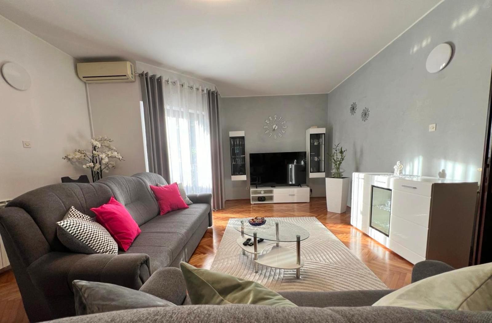 Apartment Tigo - 2 Bedrooms, 2 Bathrooms, Terrace And Big Garden Fažana Kültér fotó